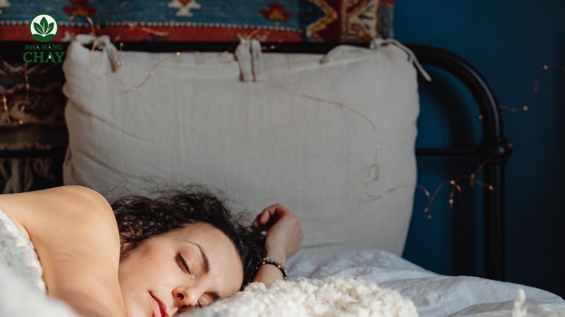 mo-thay-minh-co-bau-khi-chua-chong-theo-tung-truong-hop